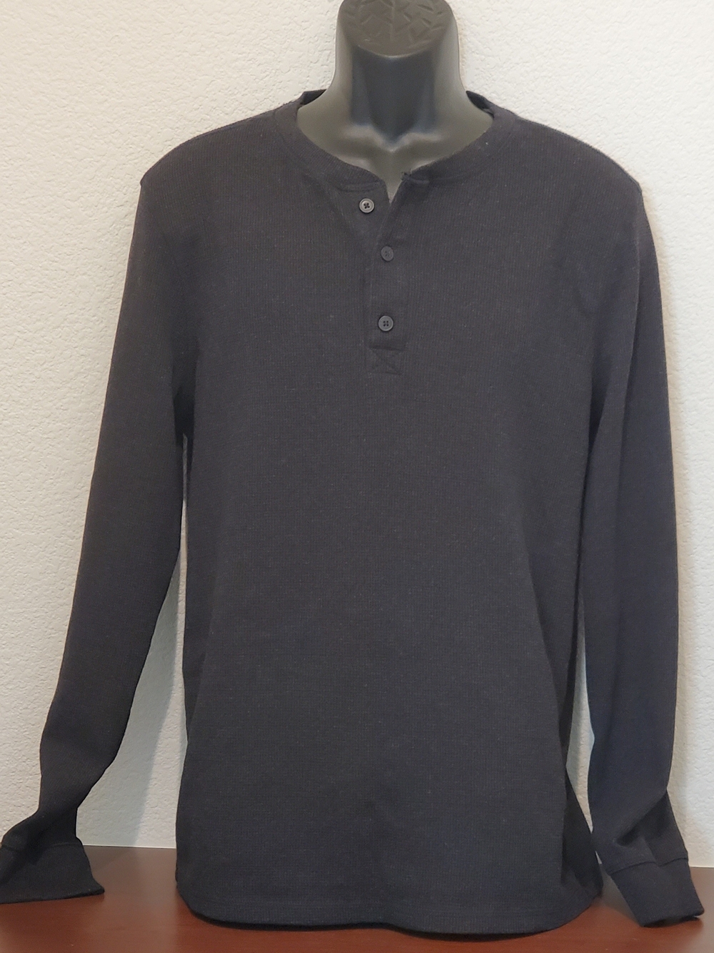 Classic Black Long-Sleeve Thermal Henley Shirt